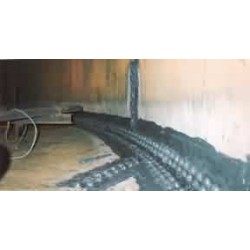 Etanchéité des lignes de rivets en interne sur une cuve de Gas Oil